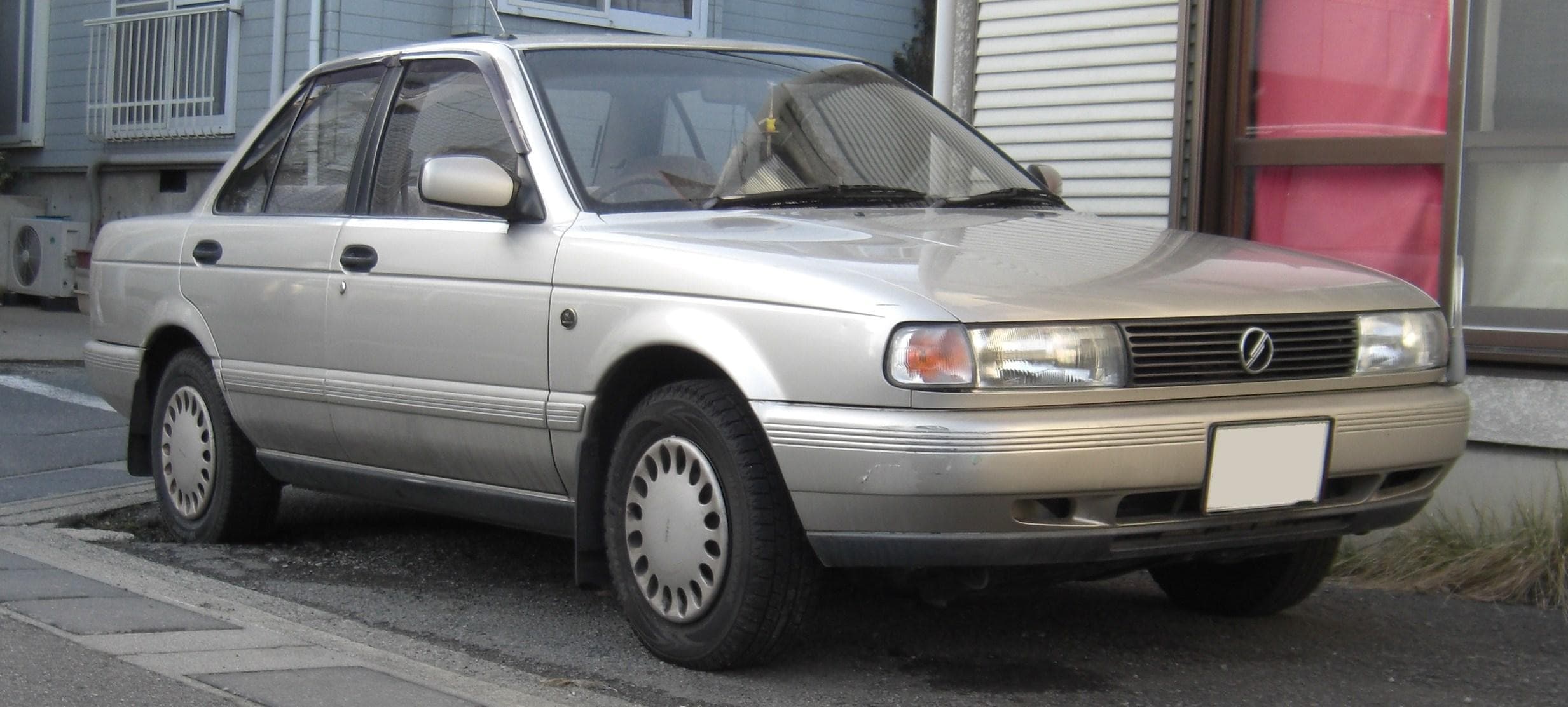 2017 Nissan Sunny